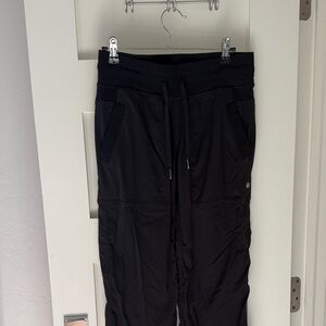 LULULEMON like-new dance studio black pants!